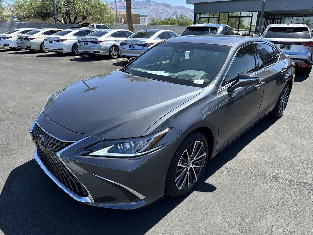 new 2025 Lexus ES 300h car, priced at $51,659