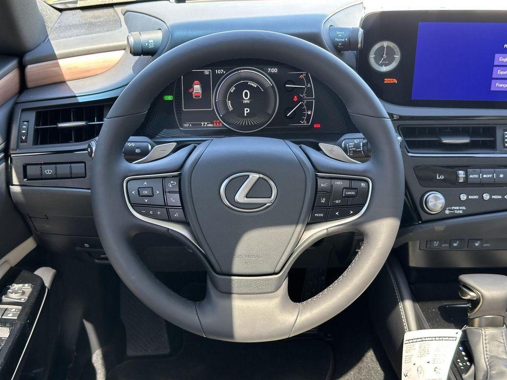 new 2025 Lexus ES 300h car, priced at $51,659