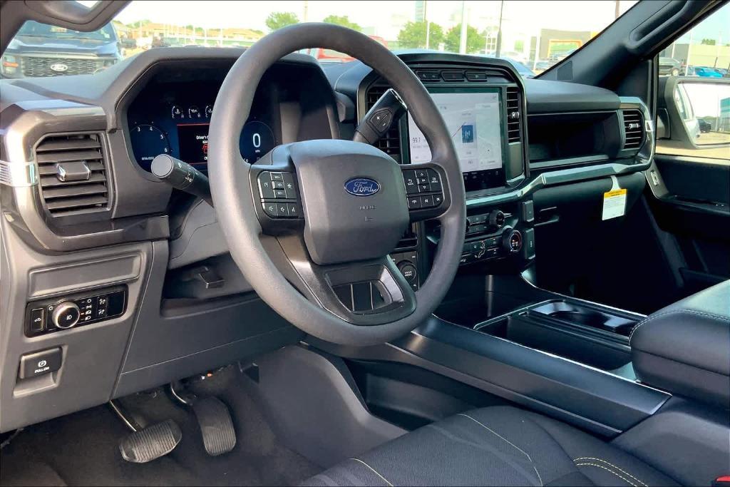 new 2024 Ford F-150 car, priced at $49,605