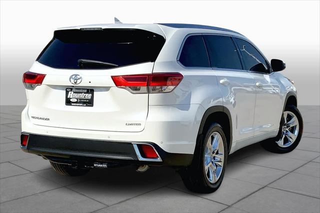 used 2019 Toyota Highlander car, priced at $24,471