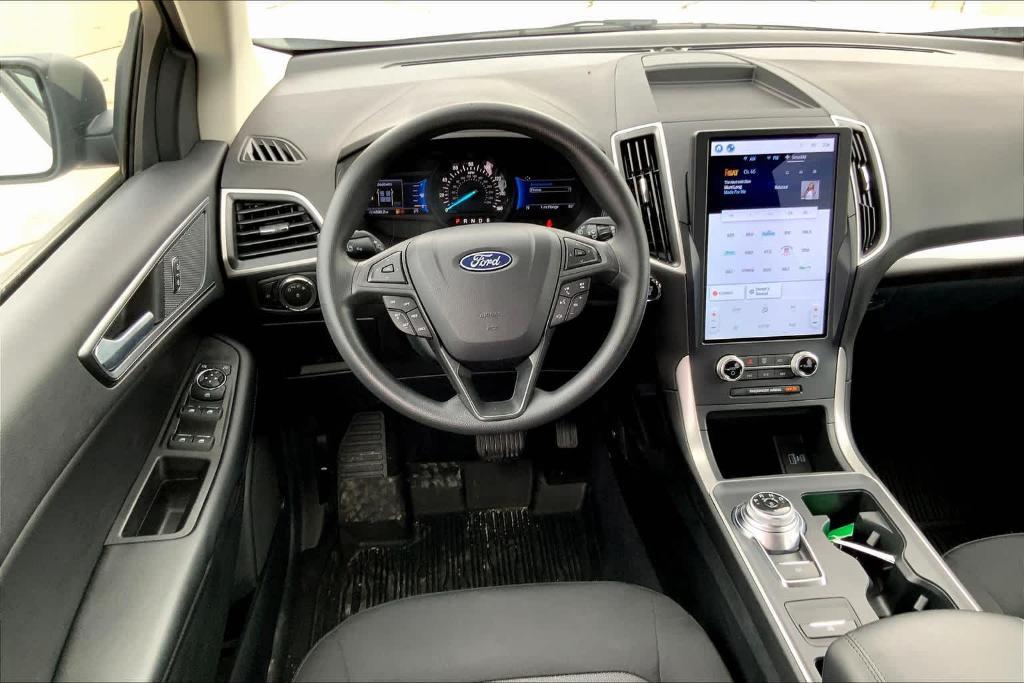 used 2024 Ford Edge car, priced at $33,655