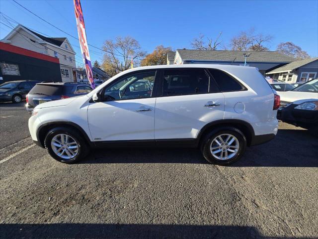 used 2014 Kia Sorento car, priced at $8,499