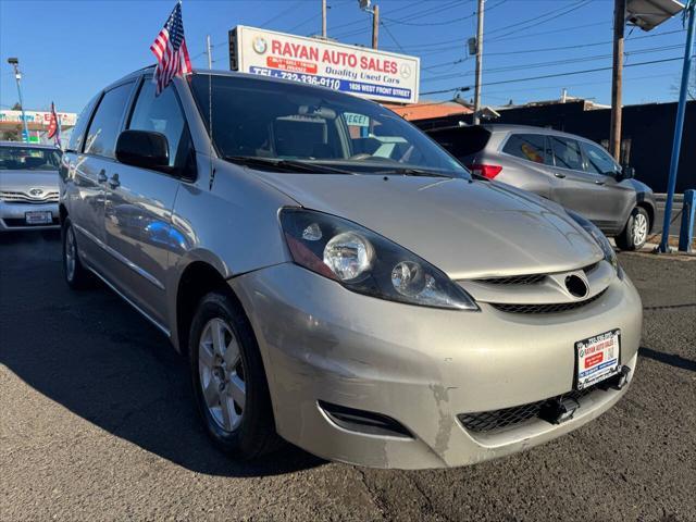 used 2007 Toyota Sienna car, priced at $3,499