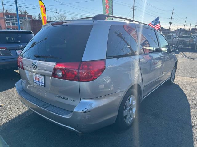 used 2007 Toyota Sienna car, priced at $3,499