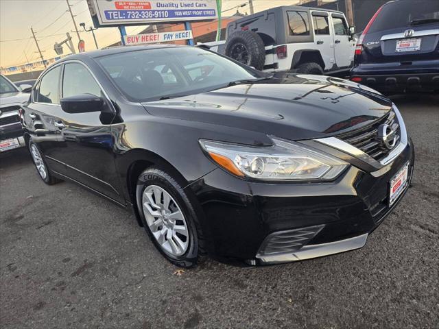 used 2018 Nissan Altima car, priced at $10,999