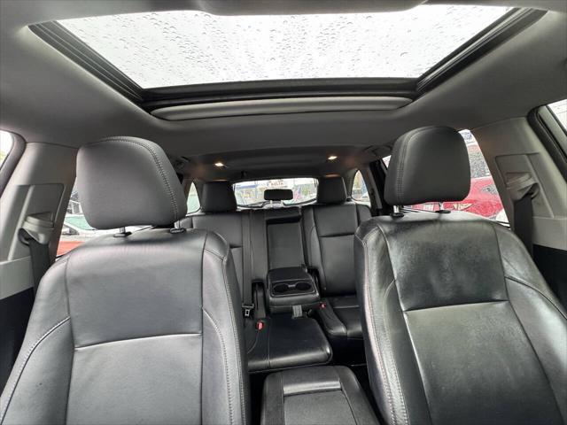 used 2014 Toyota Highlander car, priced at $14,499