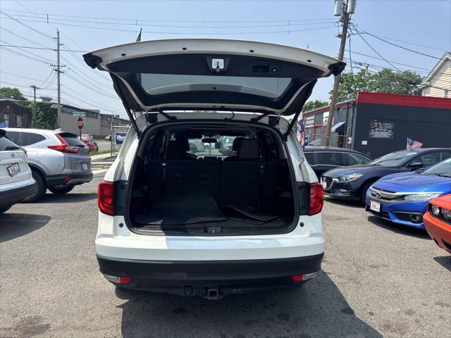 used 2018 Honda Pilot car, priced at $16,999