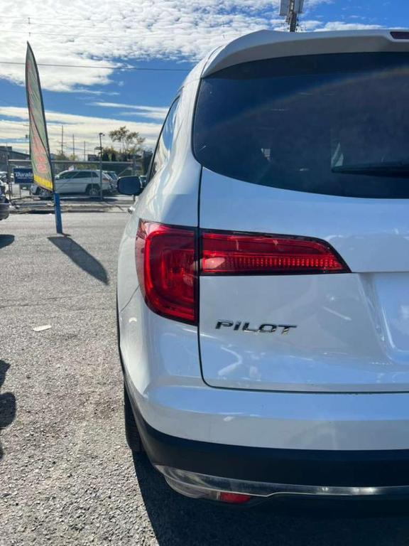 used 2016 Honda Pilot car, priced at $14,499