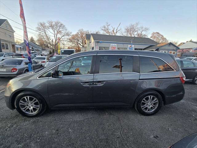 used 2011 Honda Odyssey car, priced at $10,499