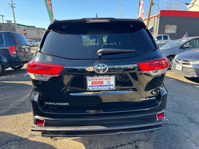 used 2017 Toyota Highlander car, priced at $17,999