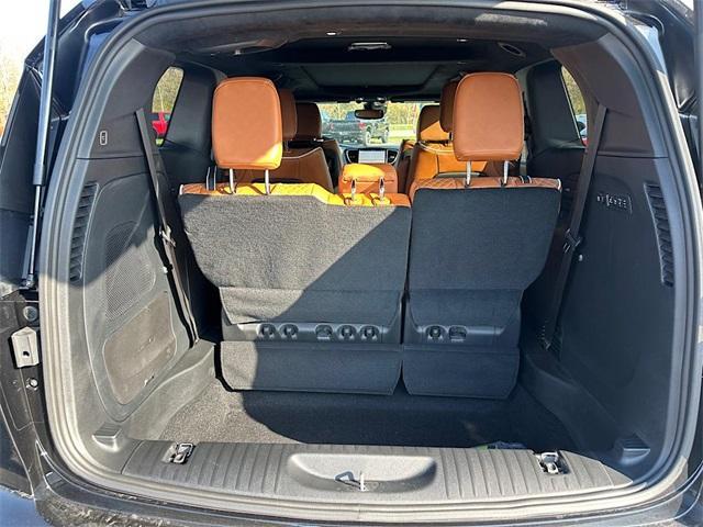 new 2026 Chrysler Pacifica car, priced at $51,995