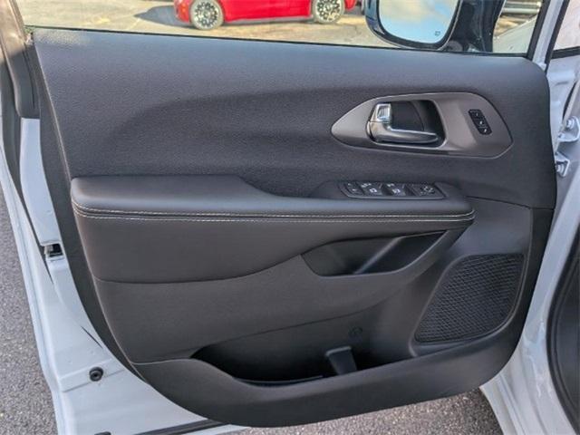 new 2026 Chrysler Pacifica car, priced at $45,560