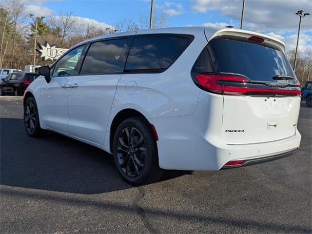 new 2026 Chrysler Pacifica car, priced at $45,560
