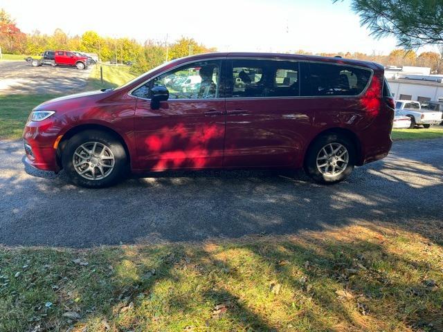 used 2024 Chrysler Pacifica car, priced at $29,995