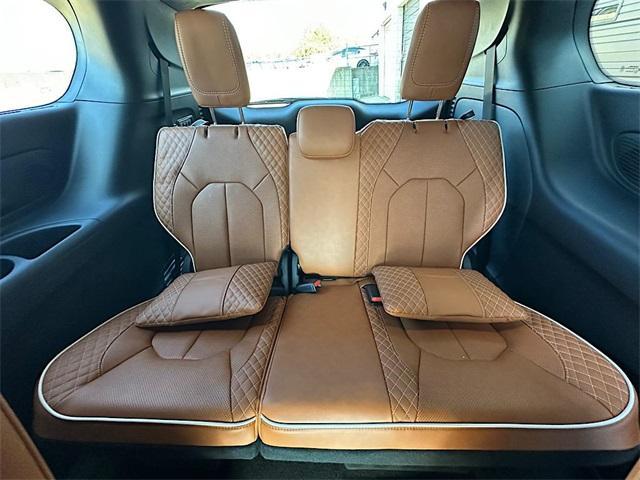 new 2026 Chrysler Pacifica car, priced at $52,785