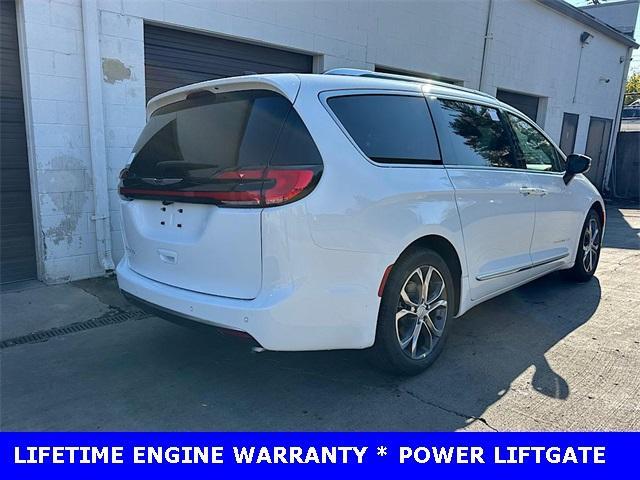 new 2026 Chrysler Pacifica car, priced at $51,995