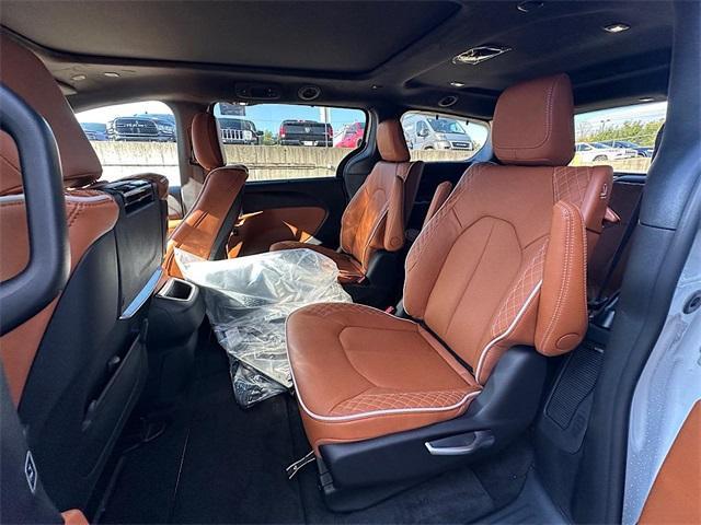 new 2026 Chrysler Pacifica car, priced at $52,785