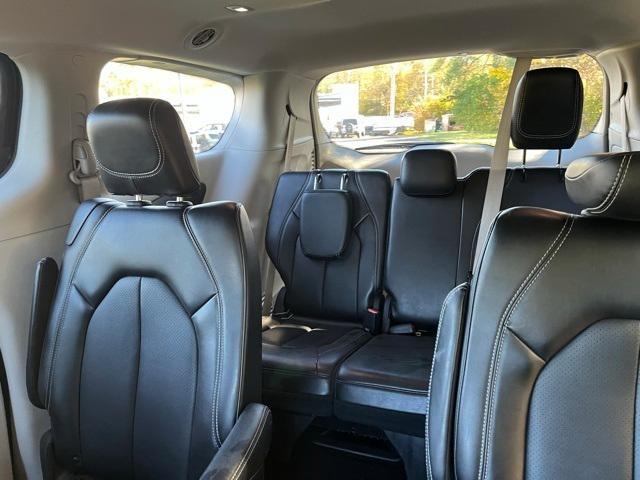 used 2024 Chrysler Pacifica car, priced at $29,995
