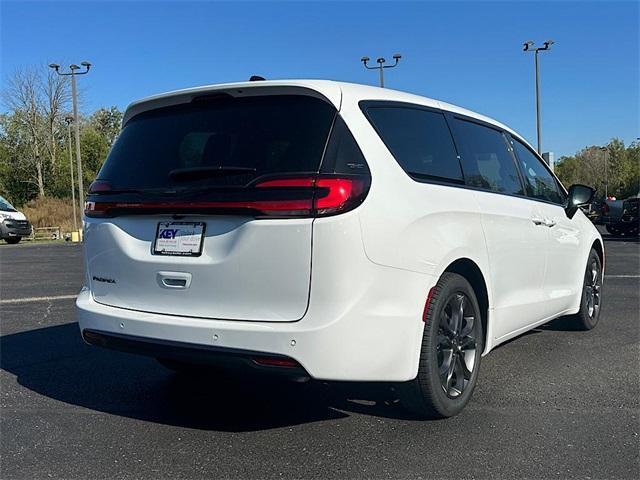 new 2026 Chrysler Pacifica car, priced at $45,460