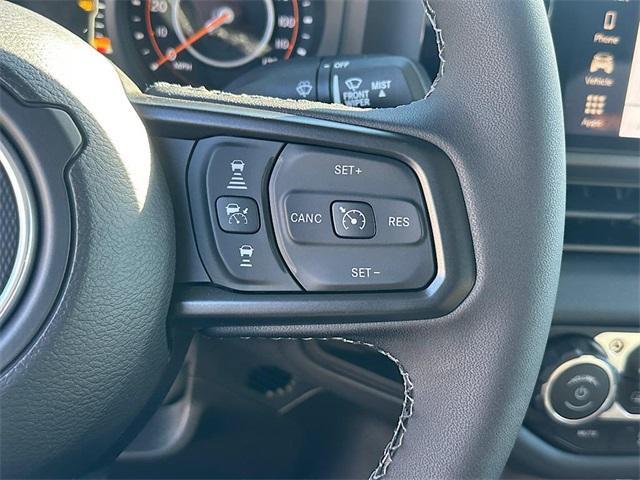 new 2025 Jeep Gladiator car, priced at $47,265