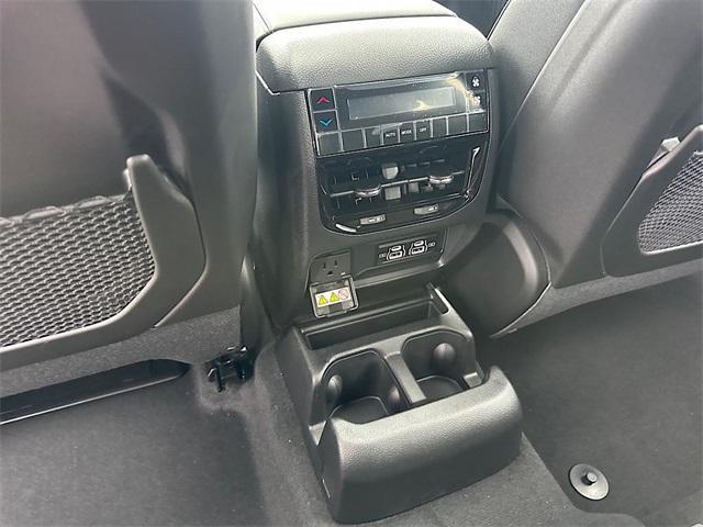 new 2025 Jeep Grand Cherokee L car, priced at $42,280