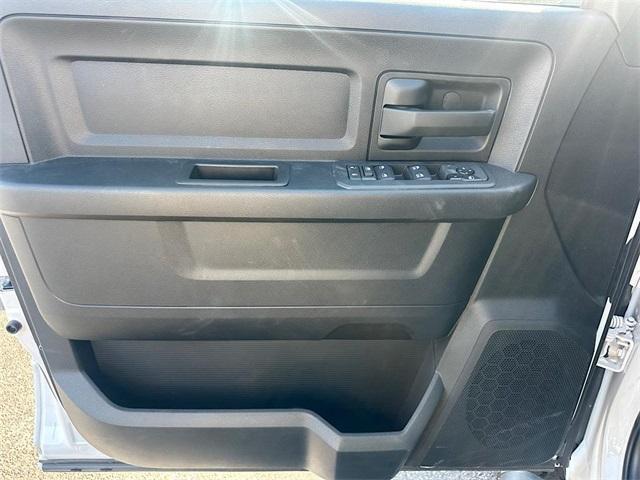 new 2025 Ram 3500 car, priced at $60,665