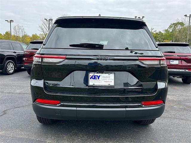 new 2025 Jeep Grand Cherokee car, priced at $41,980