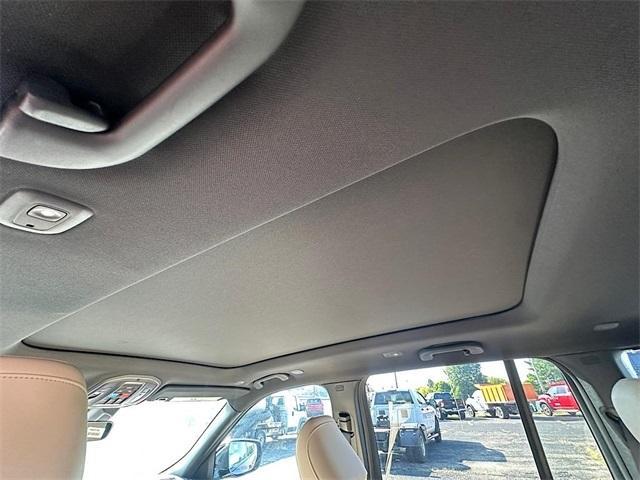 new 2025 Jeep Grand Cherokee car, priced at $43,510