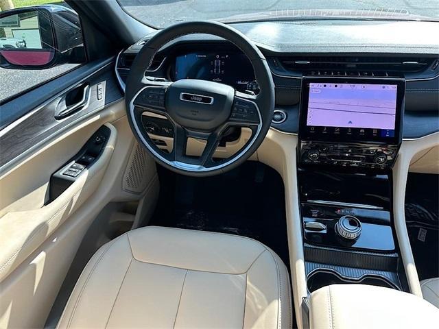 new 2025 Jeep Grand Cherokee car, priced at $43,510