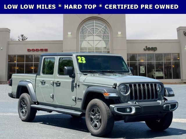 used 2023 Jeep Gladiator car, priced at $34,595