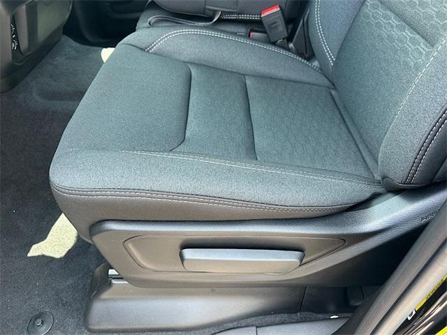 new 2025 Ram 1500 car, priced at $43,995