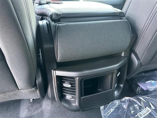 new 2025 Ram 1500 car, priced at $43,995