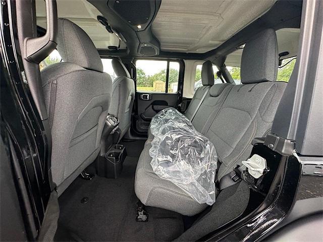 new 2025 Jeep Wrangler car, priced at $37,750