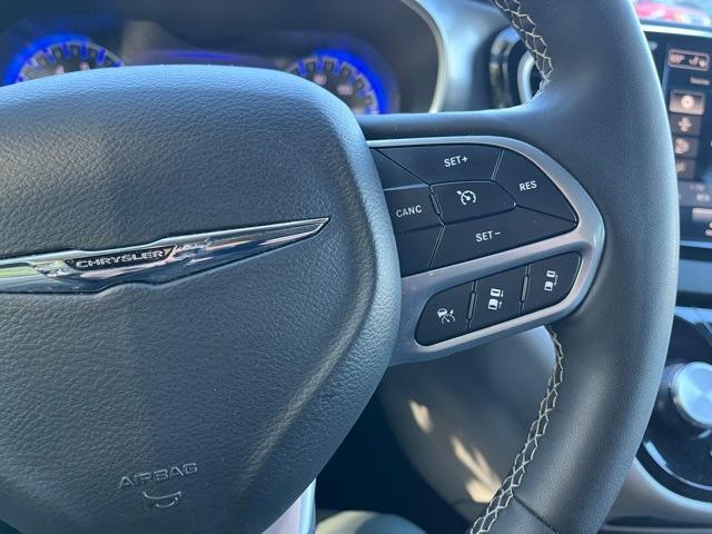 used 2024 Chrysler Pacifica car, priced at $29,995