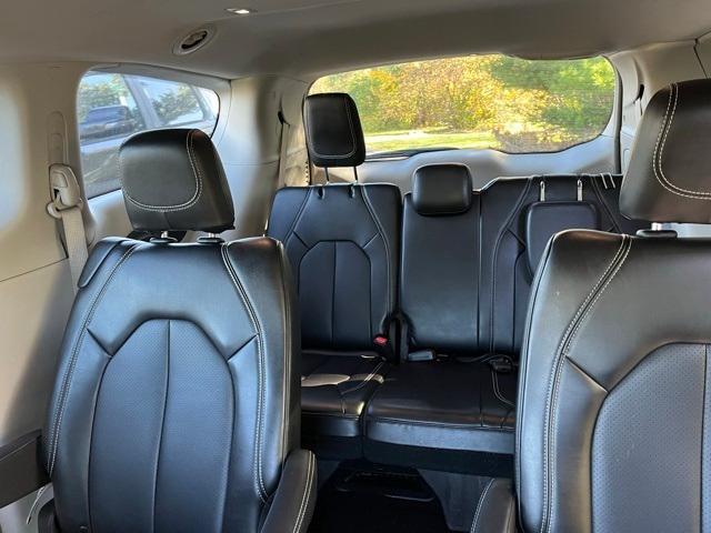 used 2024 Chrysler Pacifica car, priced at $29,995