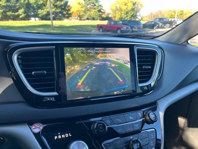 used 2024 Chrysler Pacifica car, priced at $29,995