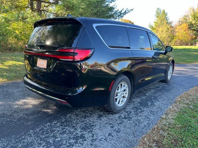 used 2024 Chrysler Pacifica car, priced at $29,995