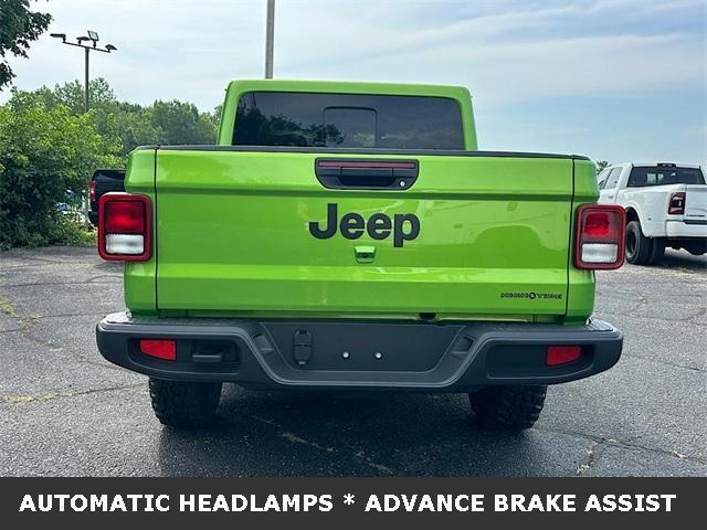 new 2025 Jeep Gladiator car, priced at $41,250