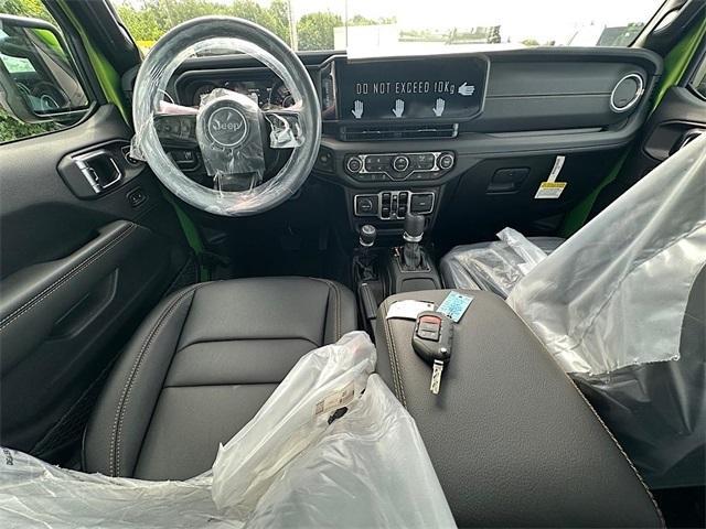 new 2025 Jeep Gladiator car, priced at $41,250