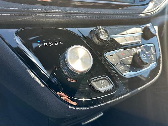 new 2026 Chrysler Pacifica car, priced at $35,960