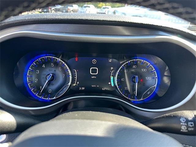 new 2026 Chrysler Pacifica car, priced at $35,960