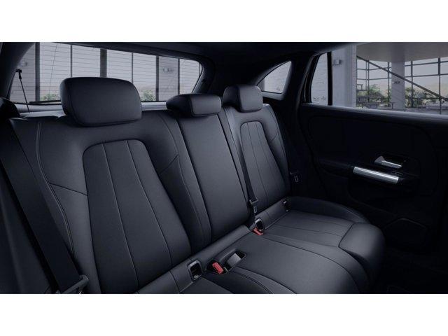 used 2022 Mercedes-Benz GLA 250 car, priced at $31,979