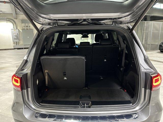 used 2022 Mercedes-Benz GLB 250 car, priced at $32,907