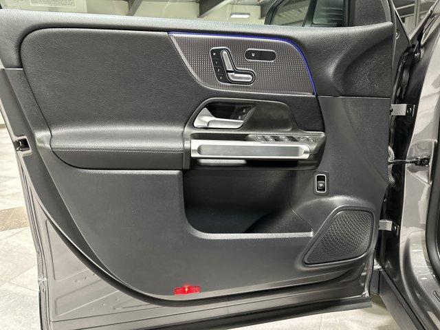 used 2022 Mercedes-Benz GLB 250 car, priced at $32,907