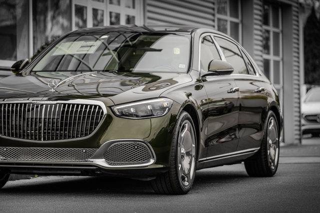 new 2024 Mercedes-Benz Maybach S 680 car, priced at $258,130