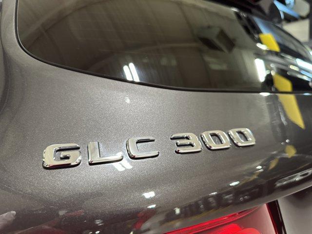 used 2022 Mercedes-Benz GLC 300 car, priced at $33,133