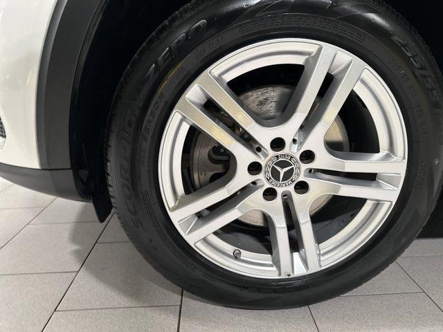 used 2022 Mercedes-Benz GLB 250 car, priced at $28,875