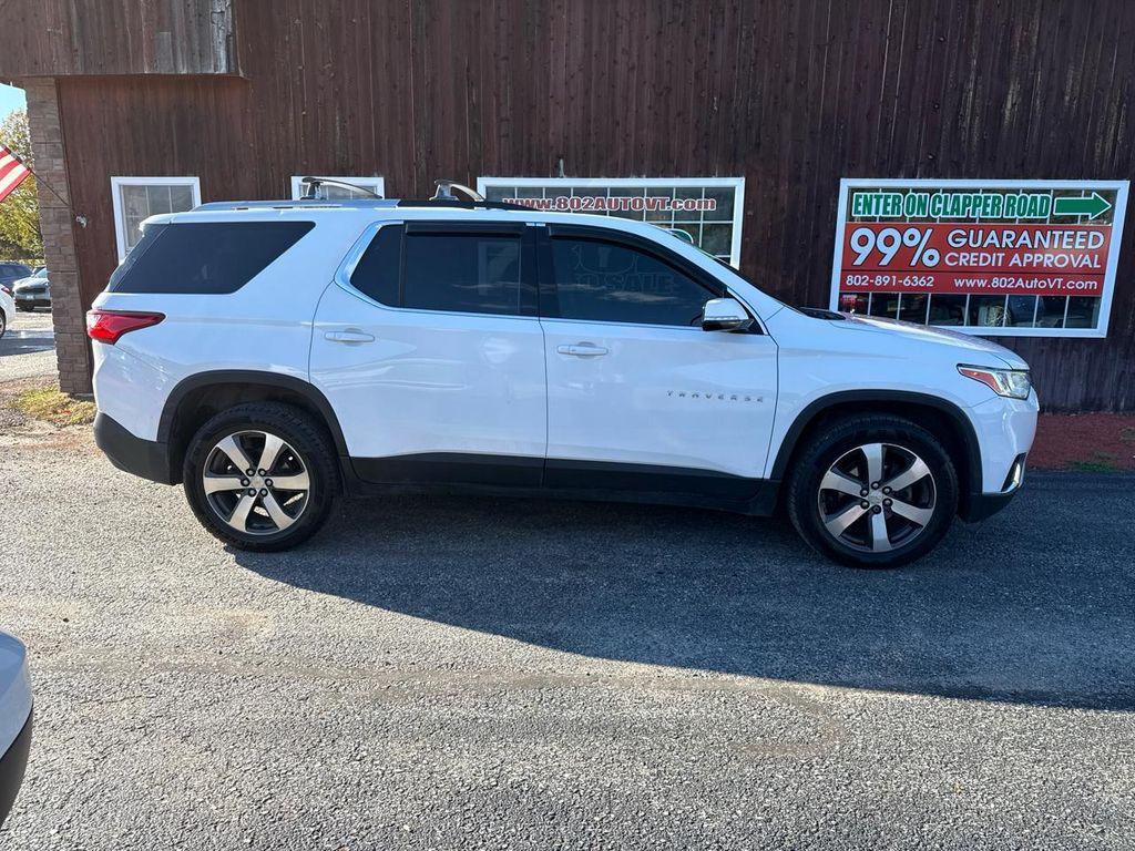 used 2018 Chevrolet Traverse car, priced at $13,996