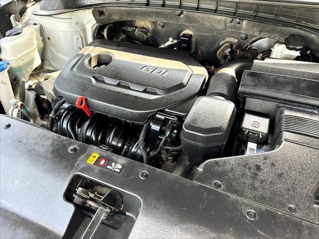 used 2016 Kia Sorento car, priced at $9,496
