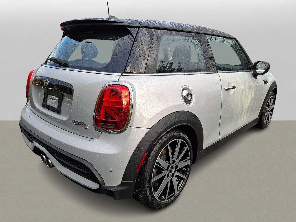 used 2023 MINI Hardtop car, priced at $23,999